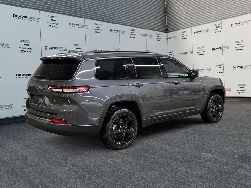 2026 Jeep Grand Cherokee L Altitude 4x4