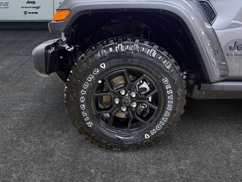 2026 Jeep Gladiator Willys 4x4 V6