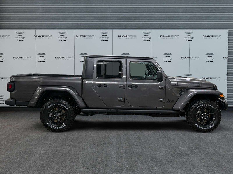 2026 Jeep Gladiator Willys 4x4 V6