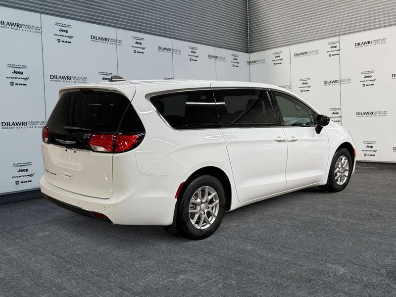 2027 Chrysler Grand Caravan SXT