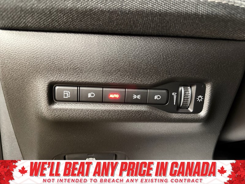 2026 Jeep Cherokee Laredo 4x4 Hybrid