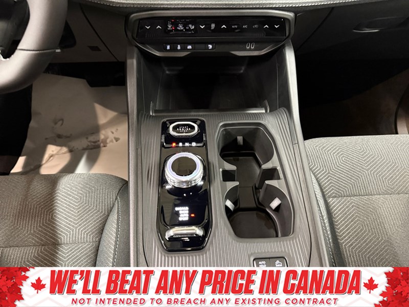 2026 Jeep Cherokee Laredo 4x4 Hybrid