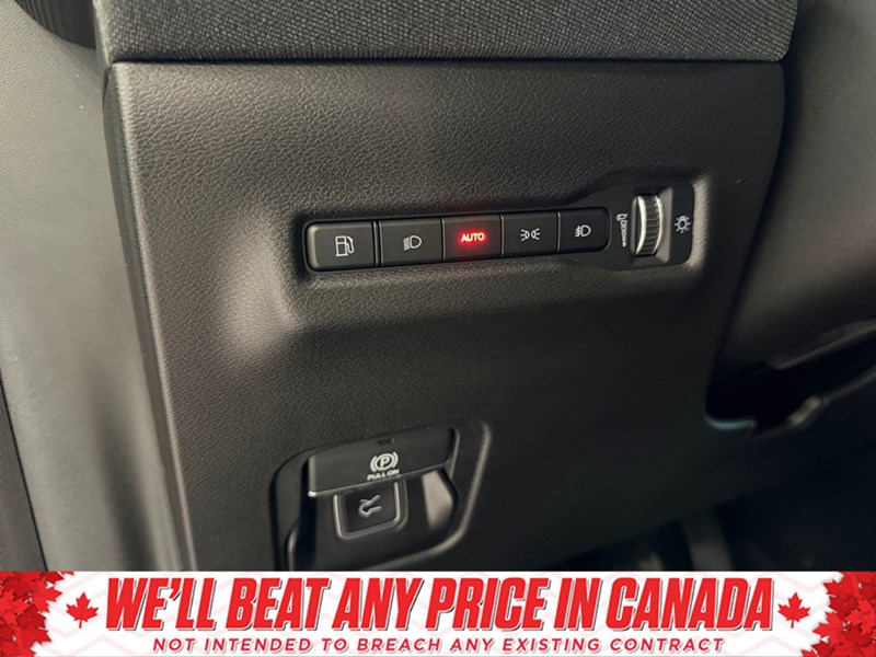 2026 Jeep Cherokee Laredo 4x4 Hybrid