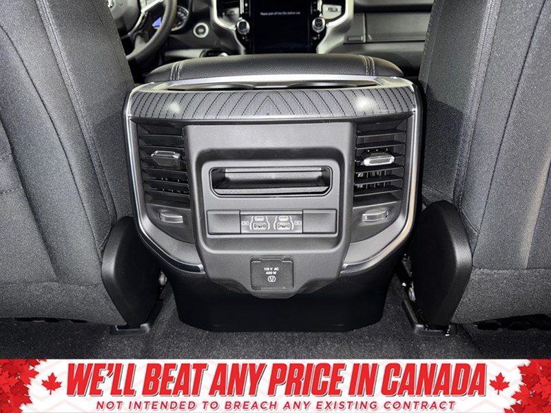 2025 RAM 1500 Big Horn 4x4 Crew Cab 5'7" Box