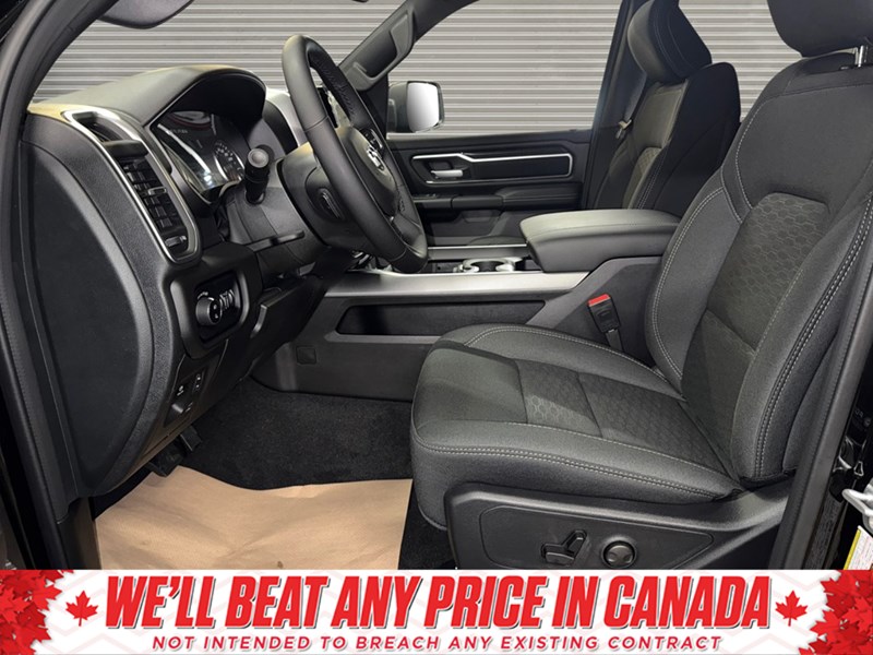 2025 RAM 1500 Big Horn 4x4 Crew Cab 5'7" Box