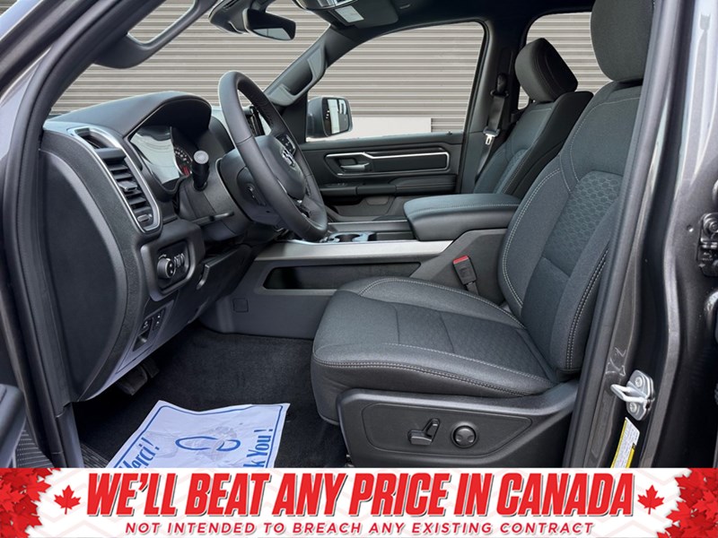 2025 RAM 1500 Big Horn 4x4 Crew Cab 5'7" Box