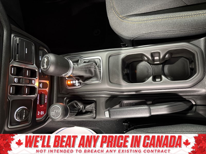 2025 Jeep Wrangler Willys 4 Door 4x4