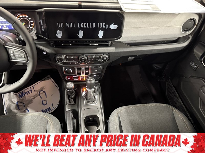 2025 Jeep Wrangler Willys 4 Door 4x4