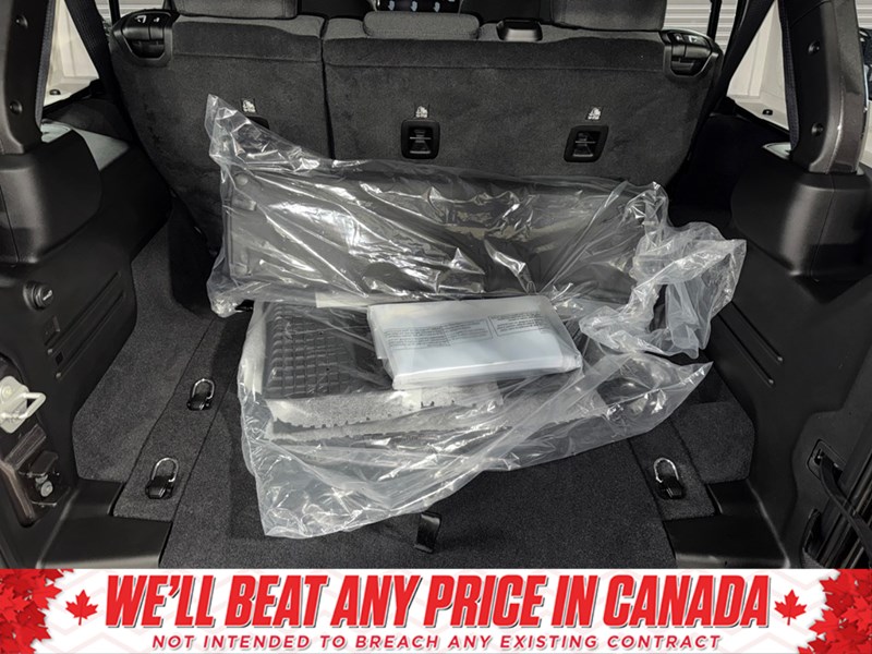 2025 Jeep Wrangler Willys 4 Door 4x4