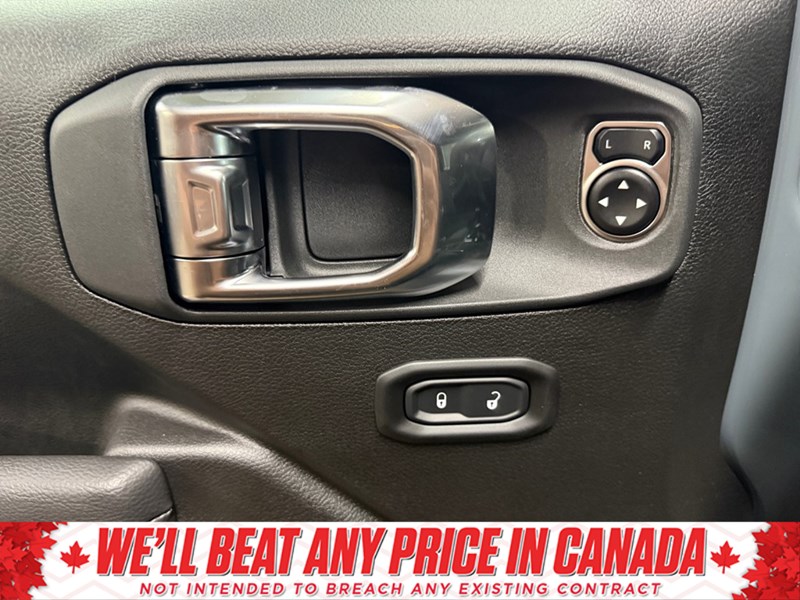 2025 Jeep Wrangler Willys 2 Door 4x4