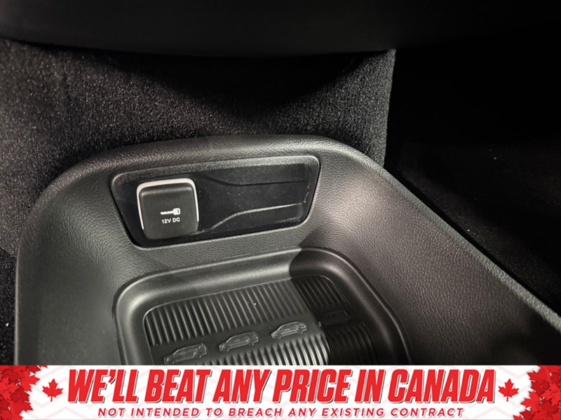 2026 Chrysler Grand Caravan SXT 2WD