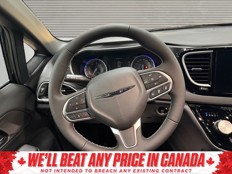 2026 Chrysler Grand Caravan SXT 2WD