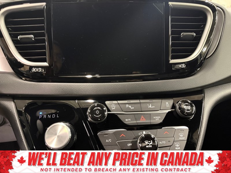 2026 Chrysler Grand Caravan SXT 2WD