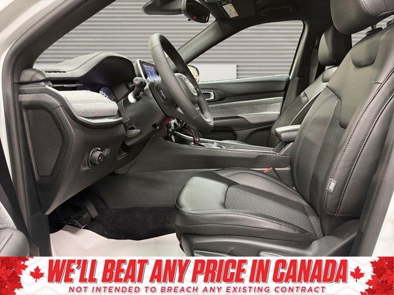 2025 Jeep Compass North 4x4