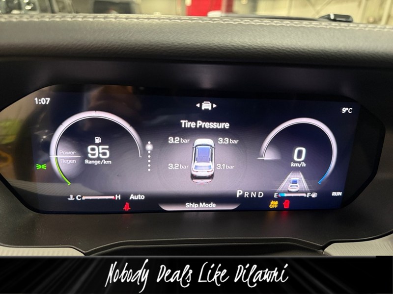 2026 Jeep Cherokee Laredo 4x4 Hybrid