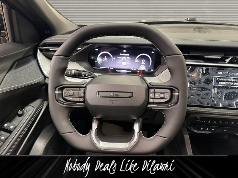 2026 Jeep Cherokee Laredo 4x4 Hybrid