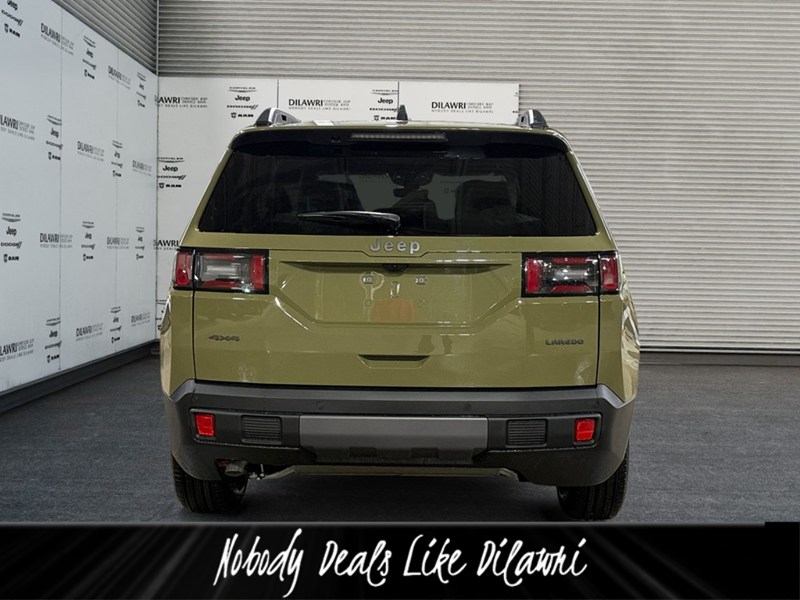 2026 Jeep Cherokee Laredo 4x4 Hybrid
