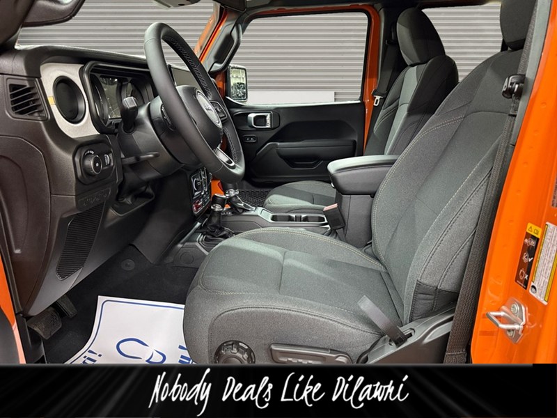 2026 Jeep Wrangler Willys 4 Door 4x4 V6
