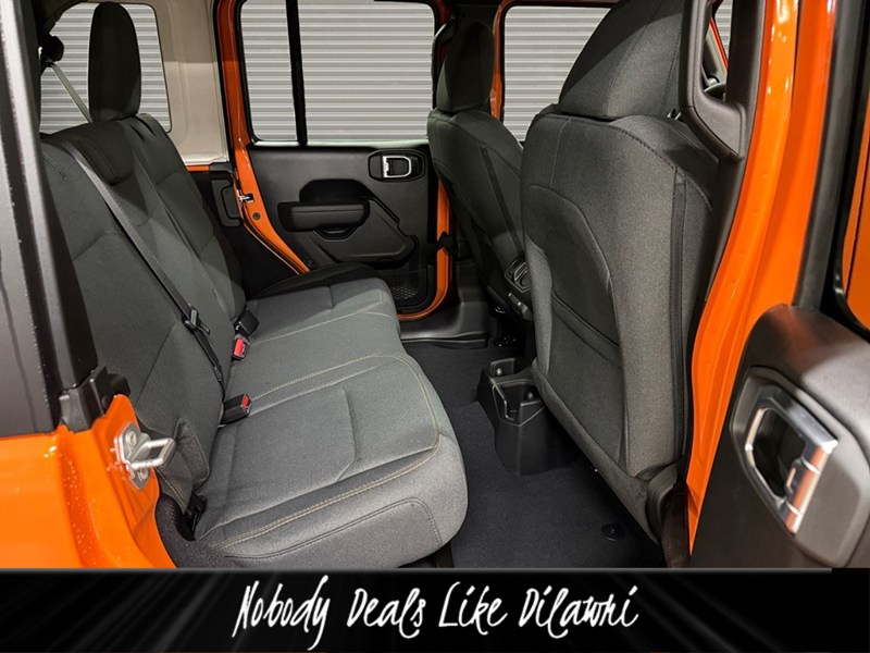 2026 Jeep Wrangler Willys 4 Door 4x4 V6
