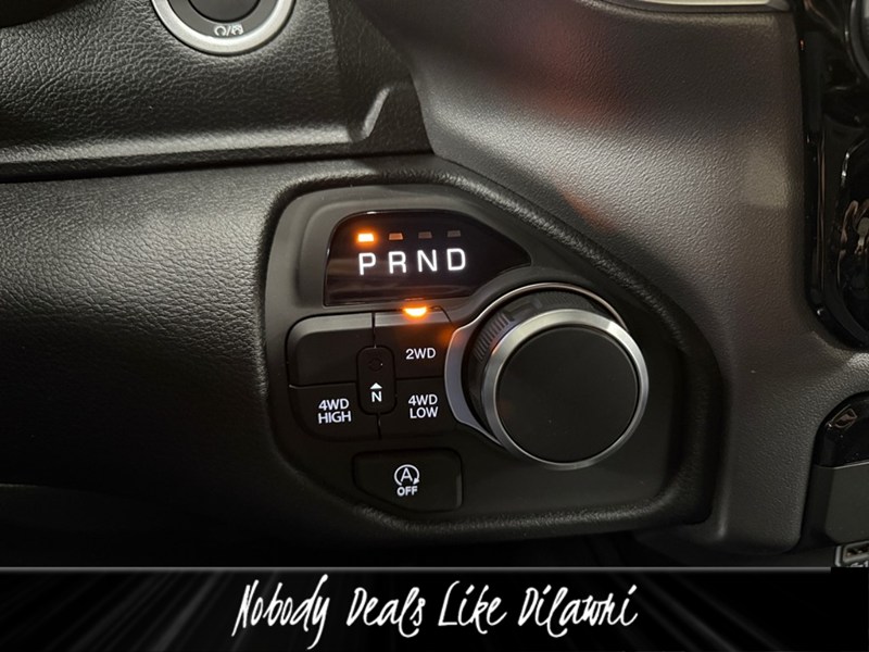 2026 RAM 1500 Black Express Edition 4x4 Quad Cab