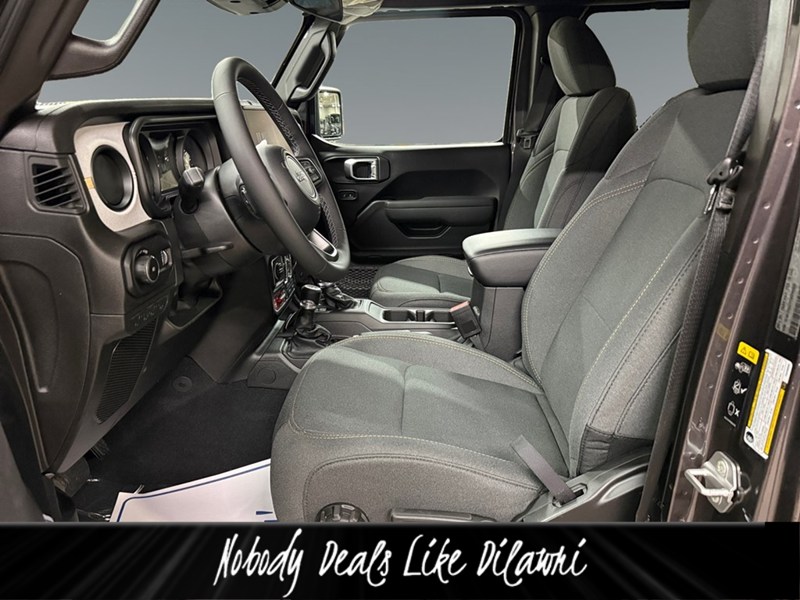 2026 Jeep Wrangler Willys 4 Door 4x4 V6