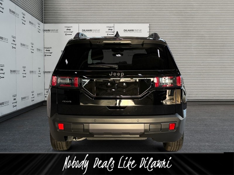 2026 Jeep Cherokee Laredo 4x4 Hybrid