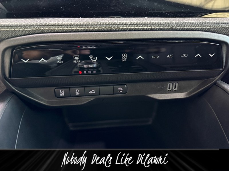 2026 Jeep Cherokee Laredo 4x4 Hybrid