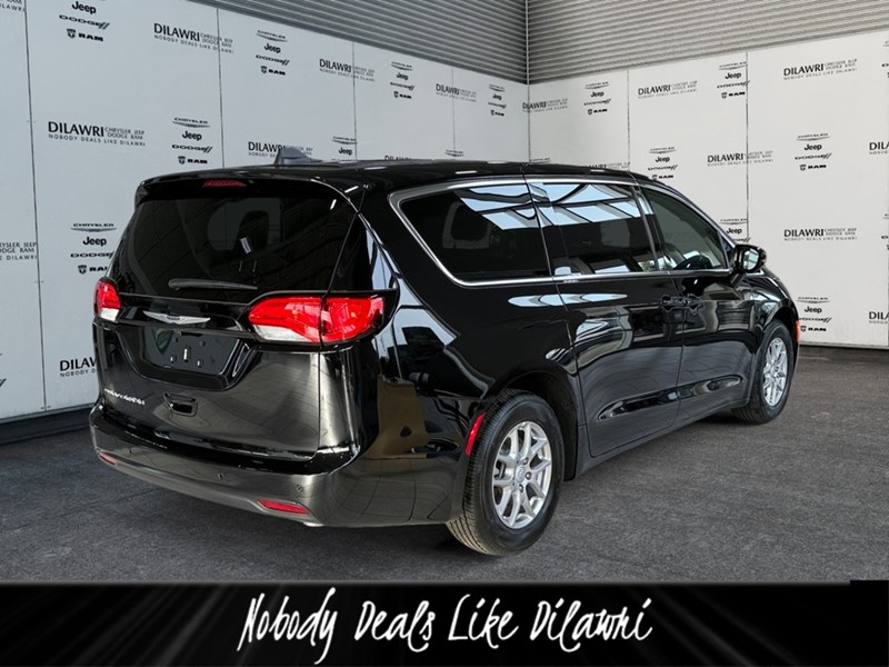 2026 Chrysler Grand Caravan SXT