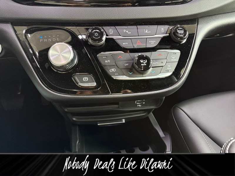 2026 Chrysler Grand Caravan SXT