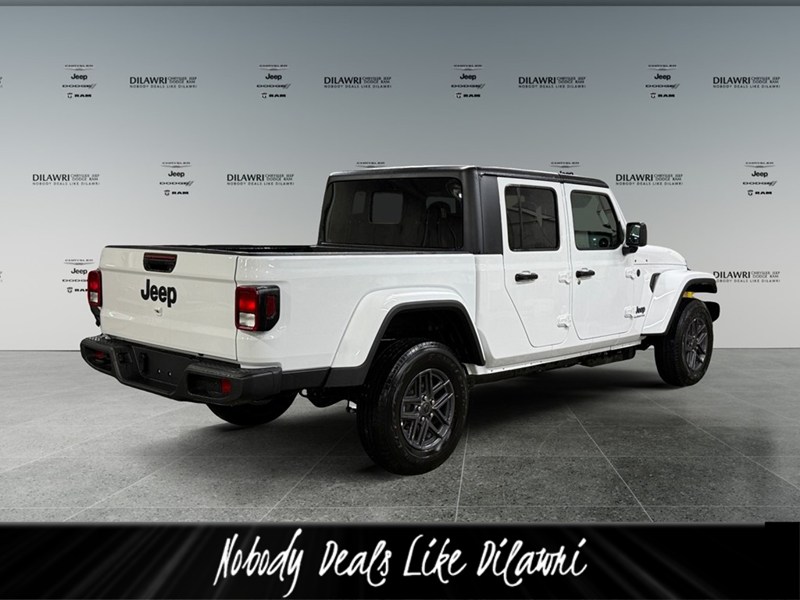 2026 Jeep Gladiator Sport S 4x4 V6