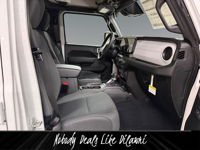 2026 Jeep Gladiator Sport S 4x4 V6