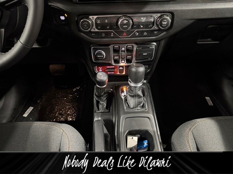 2026 Jeep Gladiator Willys 4x4 V6