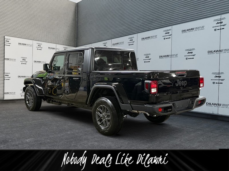 2026 Jeep Gladiator Sport S 4x4 V6