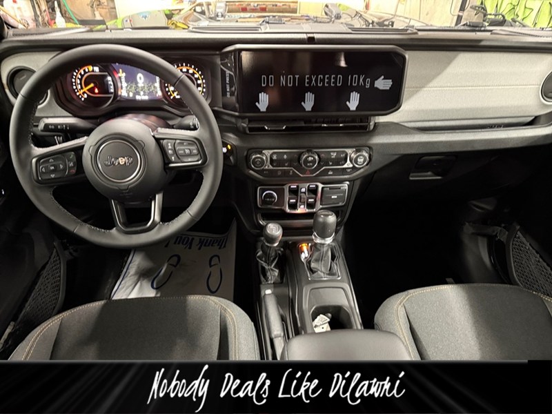 2026 Jeep Gladiator Sport S 4x4 V6