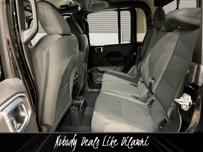 2026 Jeep Gladiator Sport S 4x4 V6