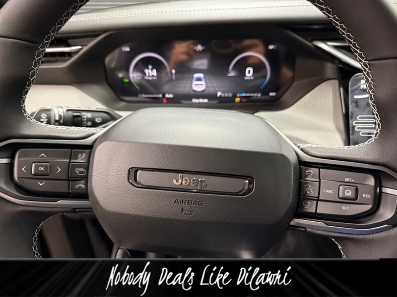2026 Jeep Cherokee Laredo 4x4 Hybrid