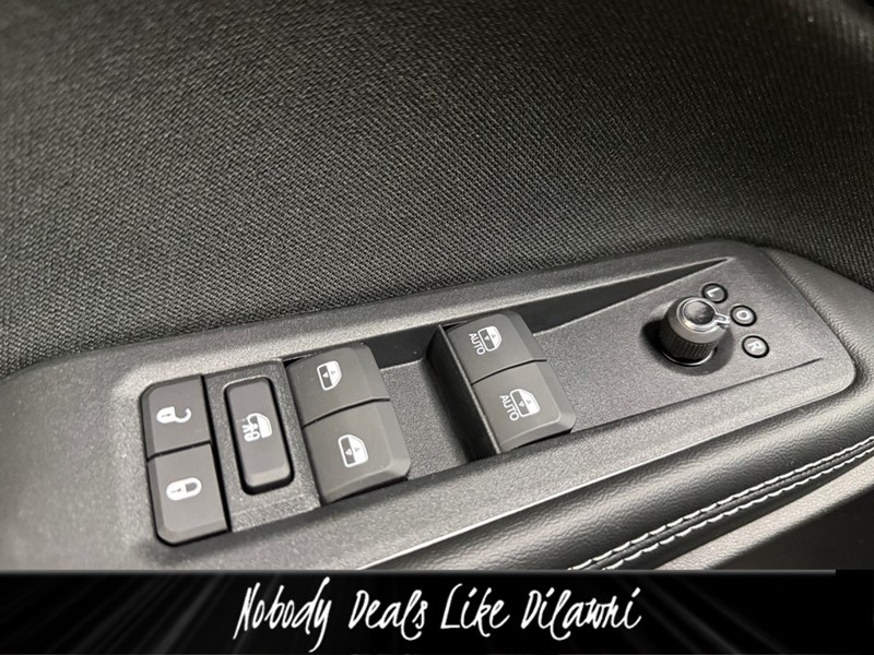 2026 Jeep Cherokee Laredo 4x4 Hybrid