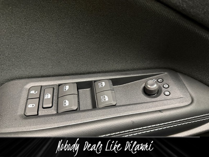2026 Jeep Cherokee Laredo 4x4 Hybrid