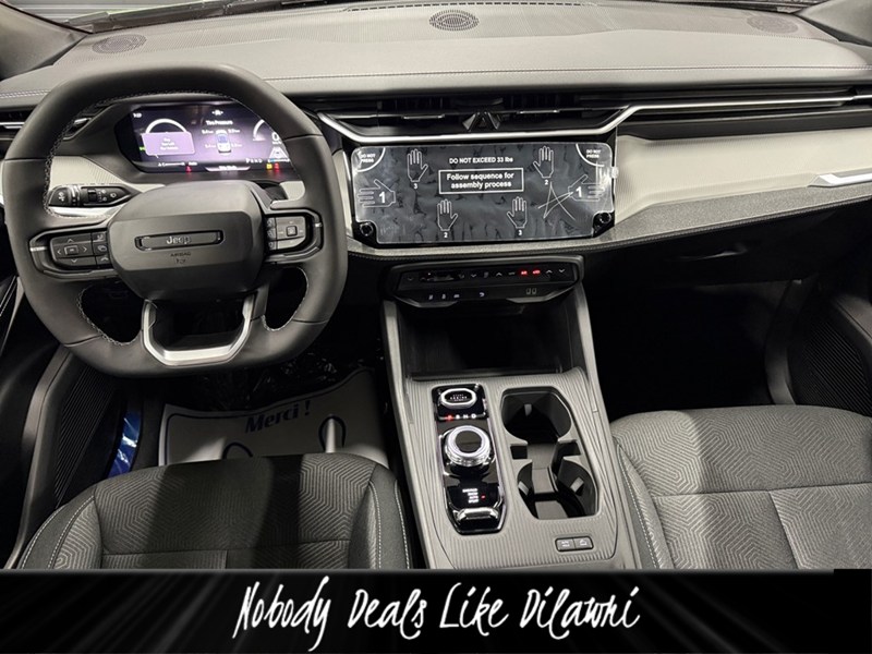 2026 Jeep Cherokee Laredo 4x4 Hybrid