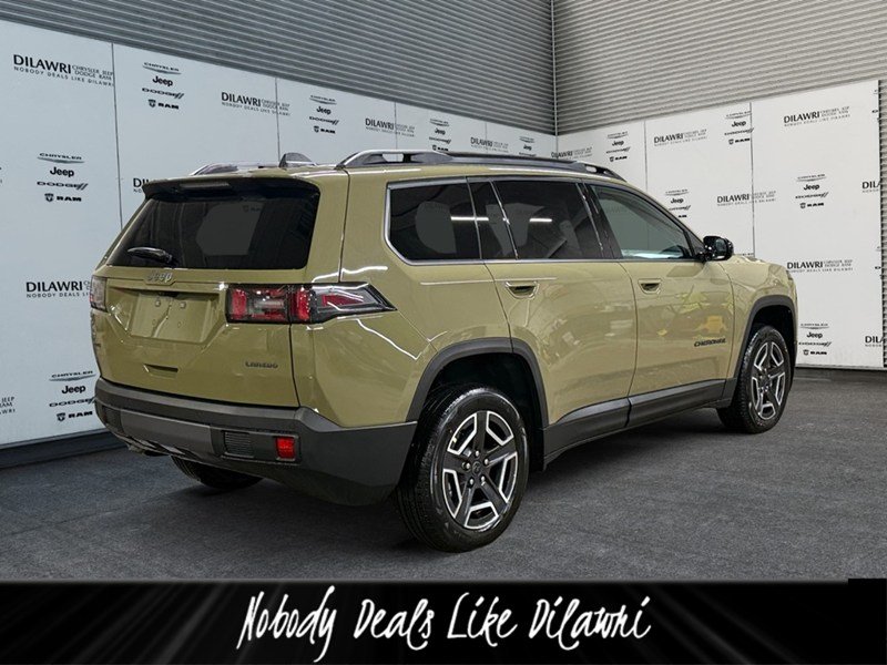 2026 Jeep Cherokee Laredo 4x4 Hybrid