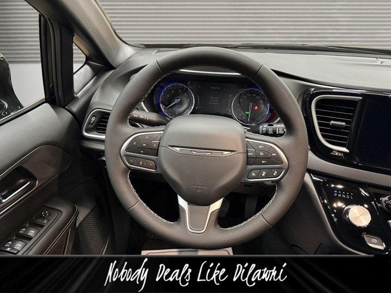 2027 Chrysler Grand Caravan SXT