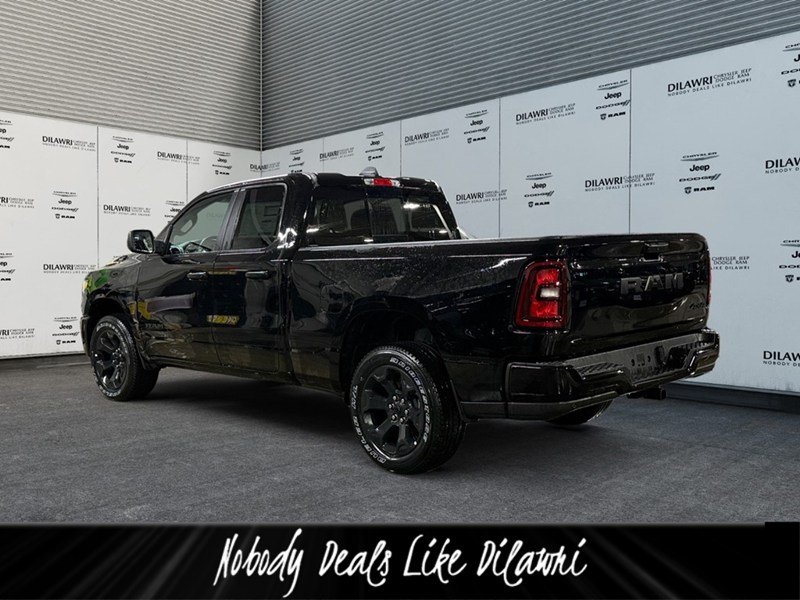 2026 RAM 1500 Black Express Edition 4x4 Quad Cab