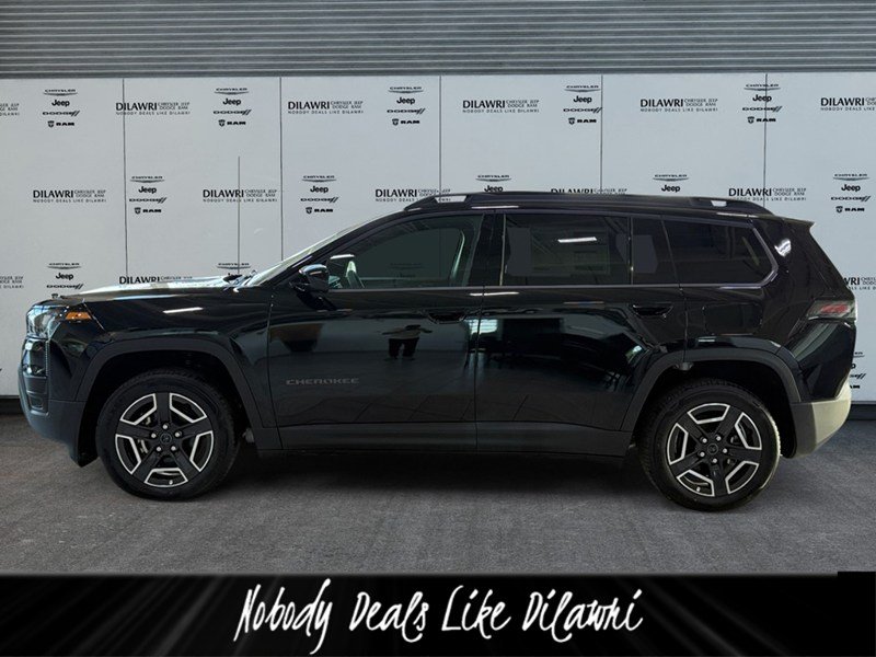 2026 Jeep Cherokee Laredo 4x4 Hybrid