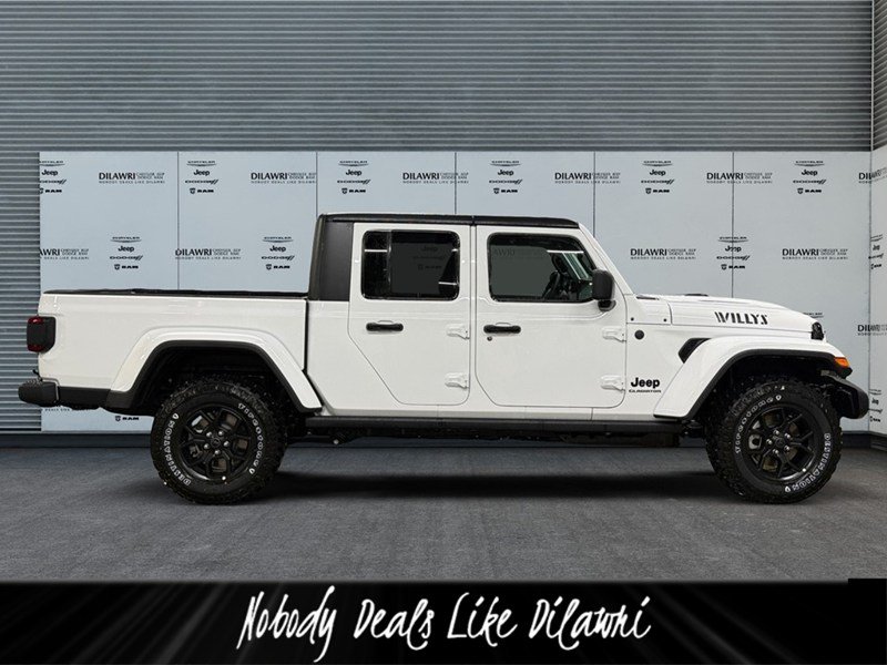 2026 Jeep Gladiator Willys 4x4 V6