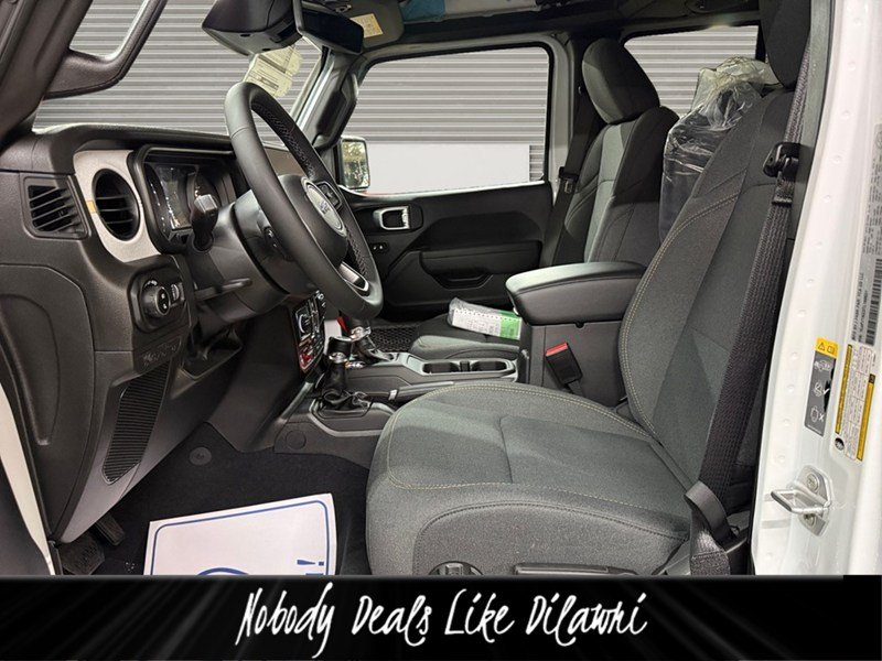 2026 Jeep Gladiator Willys 4x4 V6