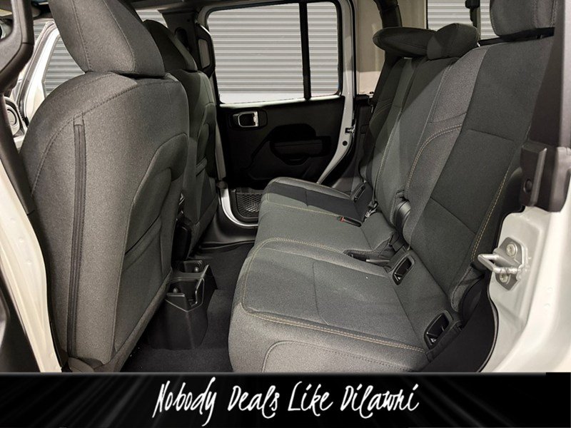 2026 Jeep Gladiator Willys 4x4 V6