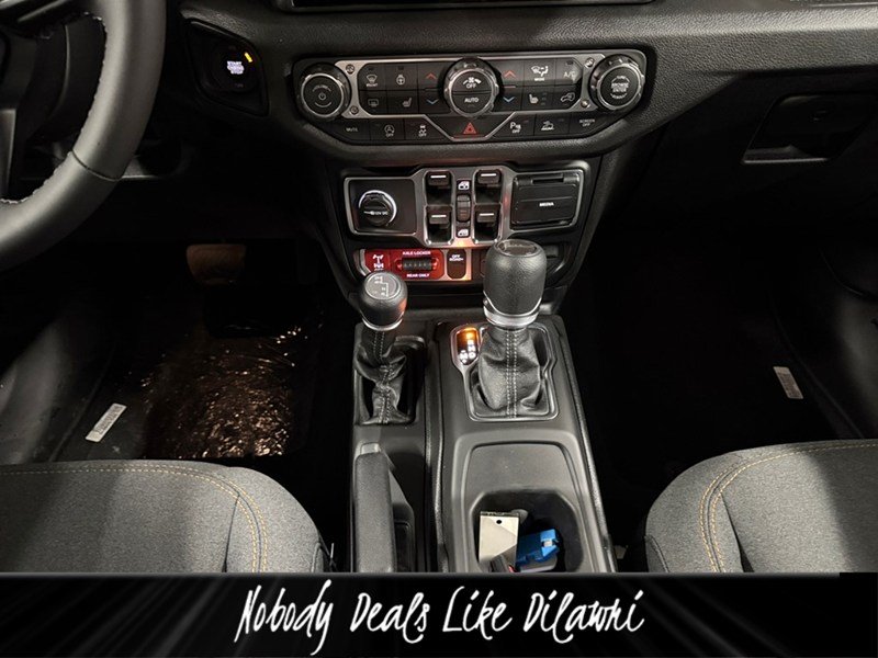 2026 Jeep Gladiator Willys 4x4 V6