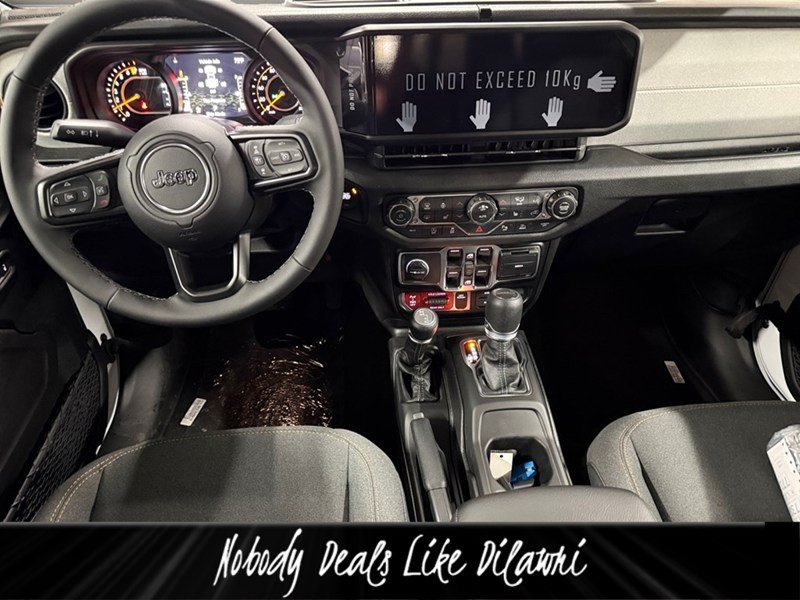 2026 Jeep Gladiator Willys 4x4 V6