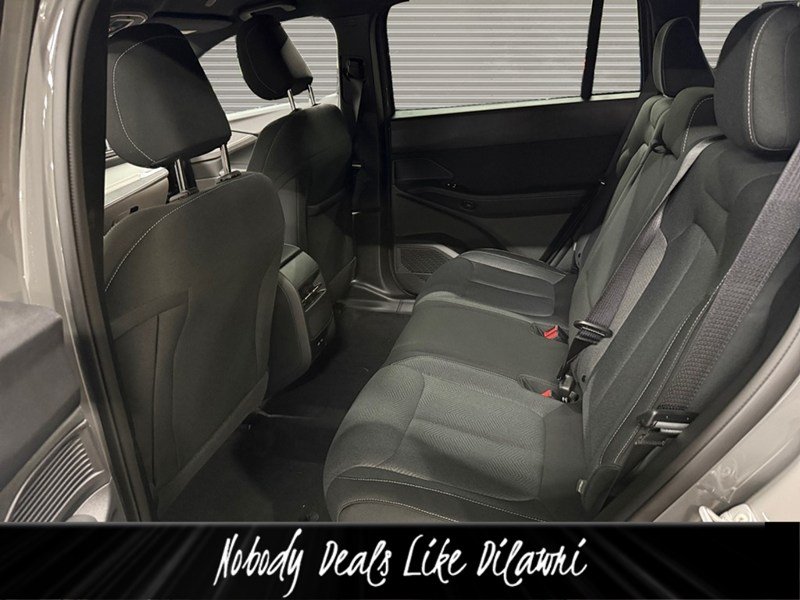 2026 Jeep Cherokee Laredo 4x4 Hybrid