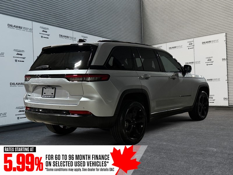 2024 Jeep Grand Cherokee Laredo 4x4